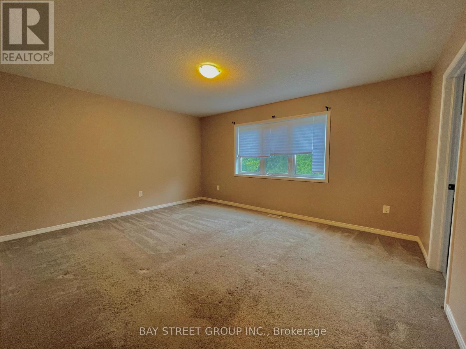 7945 Hackberry Trail, Niagara Falls, Ontario  L2H 2Y6 - Photo 13 - X13020640