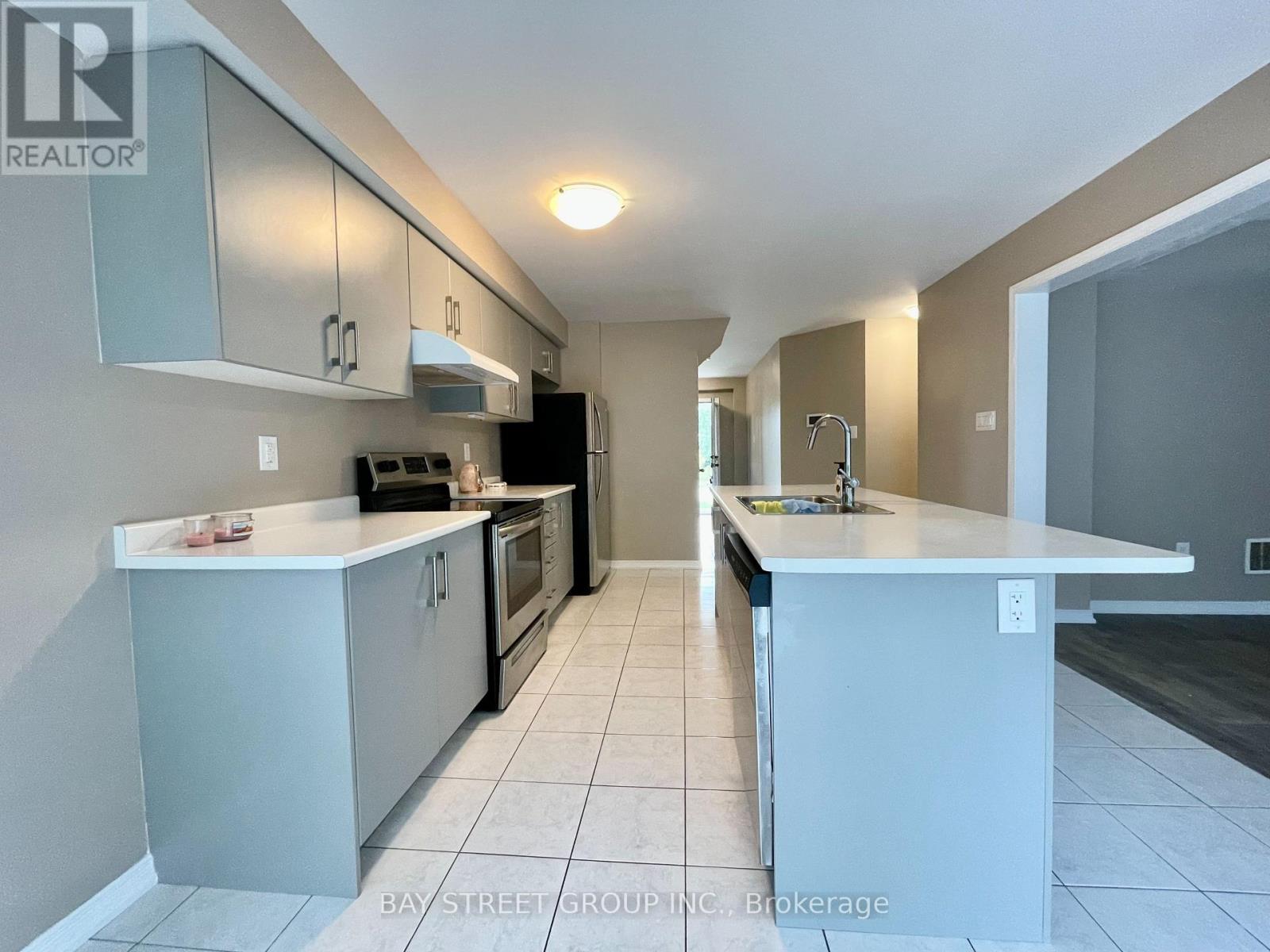 7945 Hackberry Trail, Niagara Falls, Ontario  L2H 2Y6 - Photo 6 - X13020640