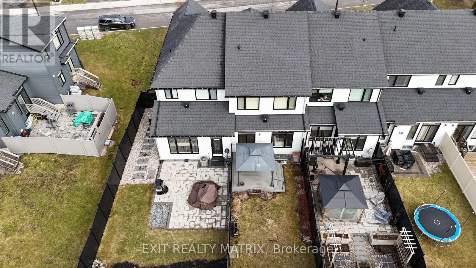 656 Putney Crescent W, Ottawa, Ontario  K2S 2N7 - Photo 34 - X13006052