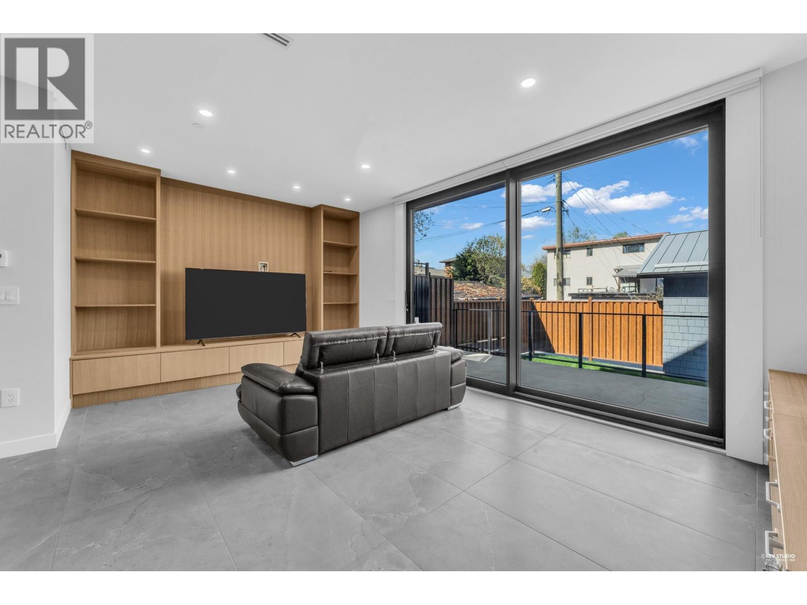 2 2091 E 20th Avenue, Vancouver, British Columbia  V5N 2L1 - Photo 10 - R3113239