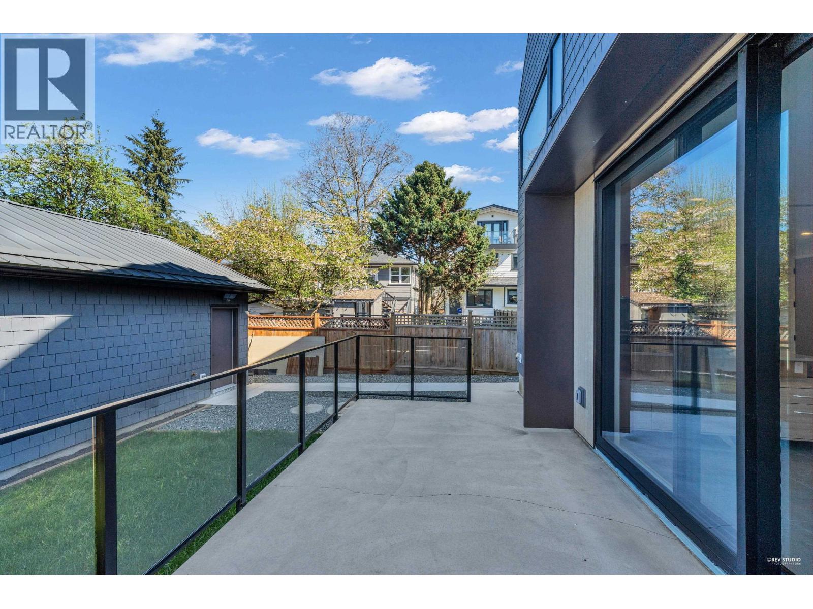 2 2091 E 20th Avenue, Vancouver, British Columbia  V5N 2L1 - Photo 13 - R3113239