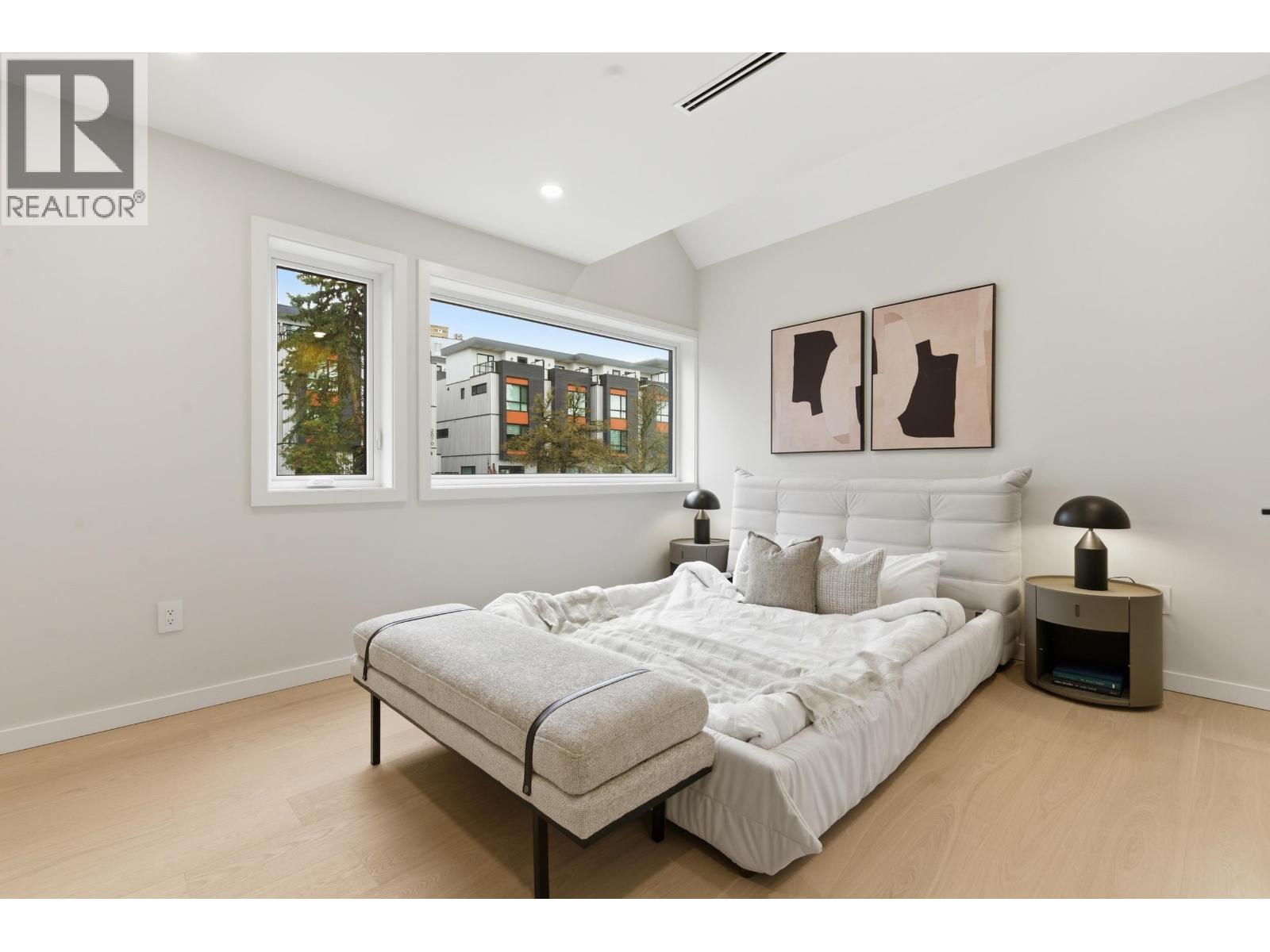 2 2091 E 20th Avenue, Vancouver, British Columbia  V5N 2L1 - Photo 17 - R3113239