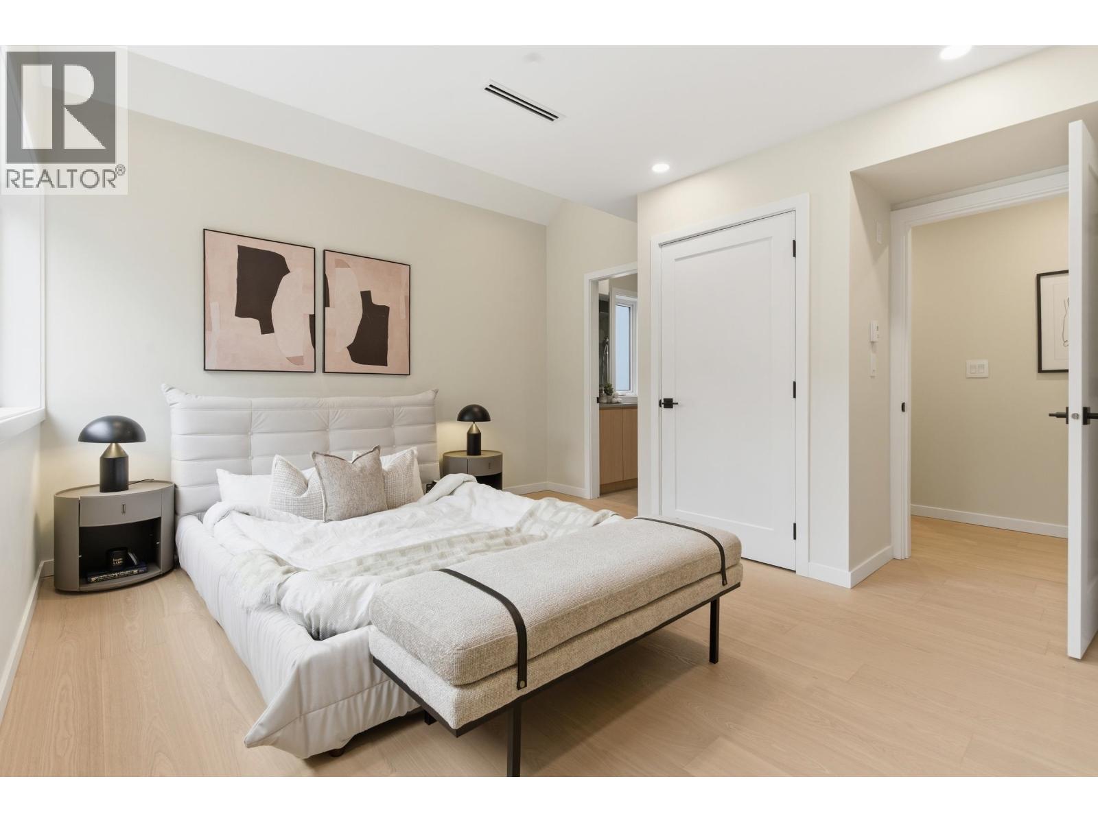 2 2091 E 20th Avenue, Vancouver, British Columbia  V5N 2L1 - Photo 18 - R3113239