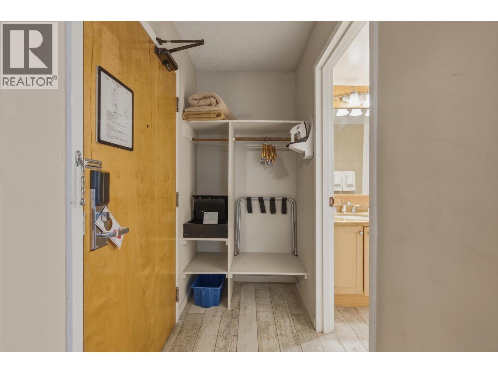 254 4429 Sundial Place, Whistler, British Columbia  V8E 1G8 - Photo 10 - R3113284