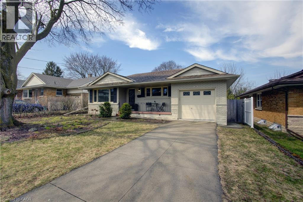 204 Rodney Street, Waterloo, Ontario  N2J 1G5 - Photo 2 - 40818734