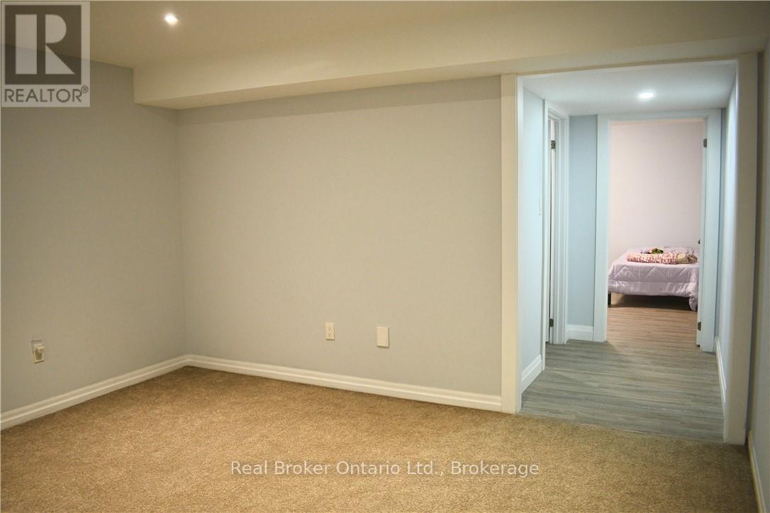 9 - 1 Chamberlain Avenue, Ingersoll, Ontario  N5C 0A3 - Photo 16 - X13020544