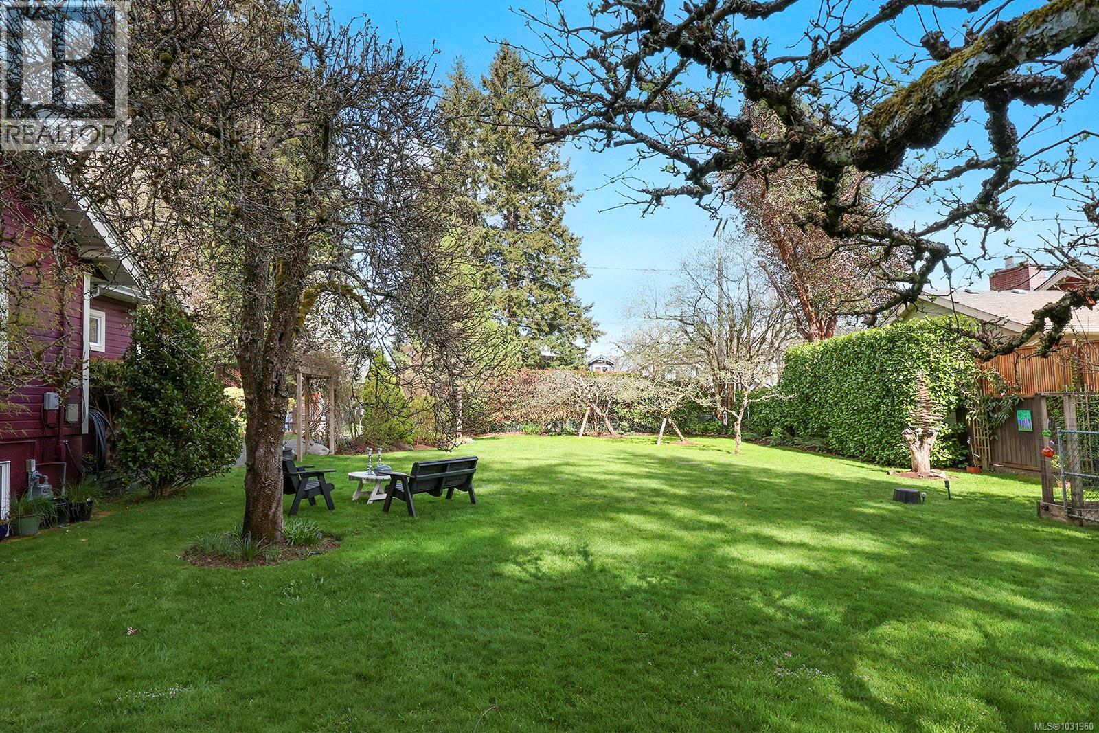 325 Harmston Ave, Courtenay, British Columbia  V9N 2X1 - Photo 60 - 1031960