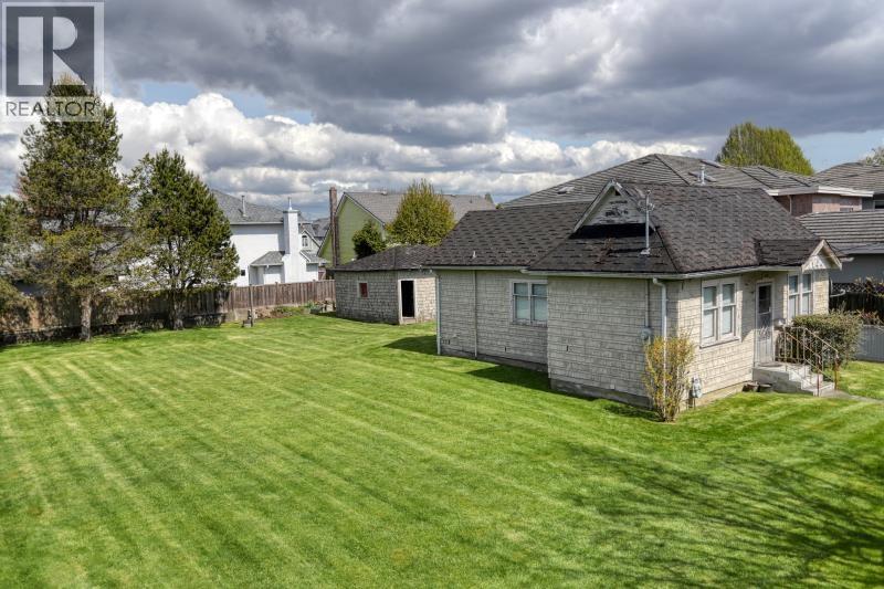 5211 Maple Road, Richmond, British Columbia  V7E 1G2 - Photo 6 - R3112980