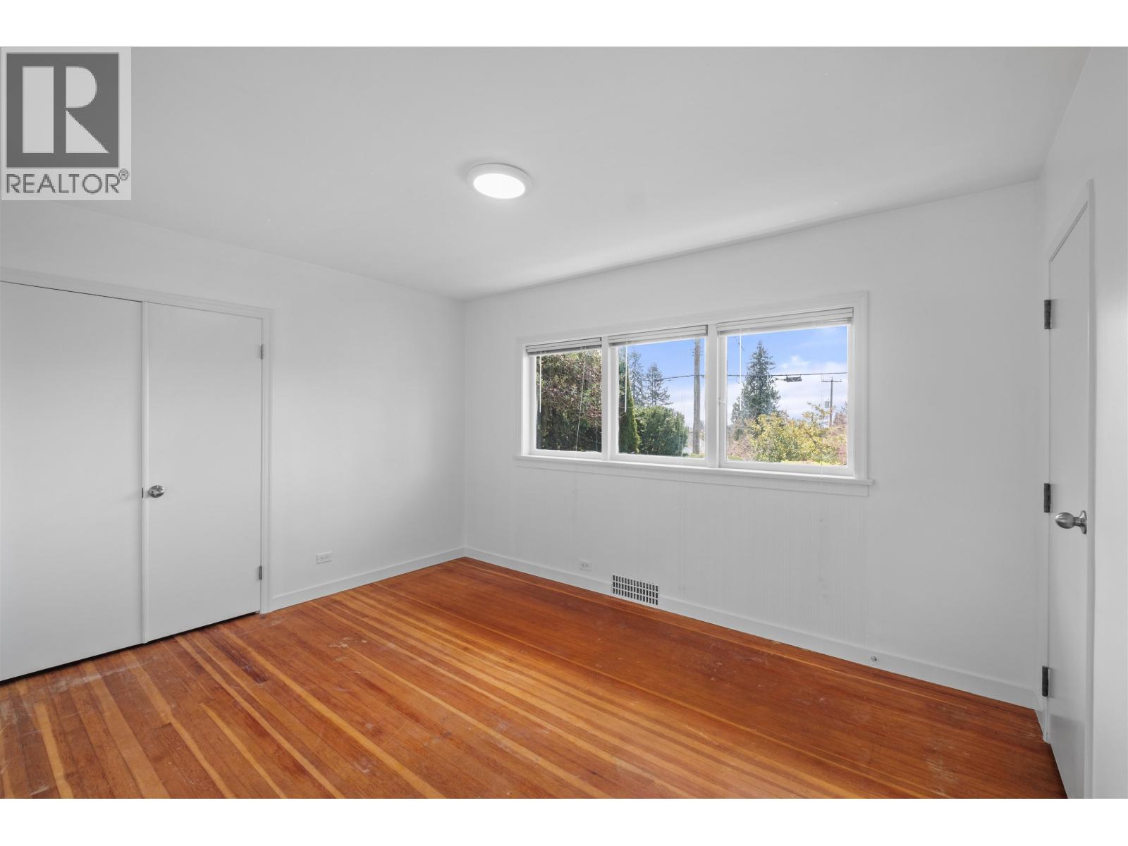 3894 Sunnycrest Drive, North Vancouver, British Columbia  V7R 3C8 - Photo 14 - R3113247