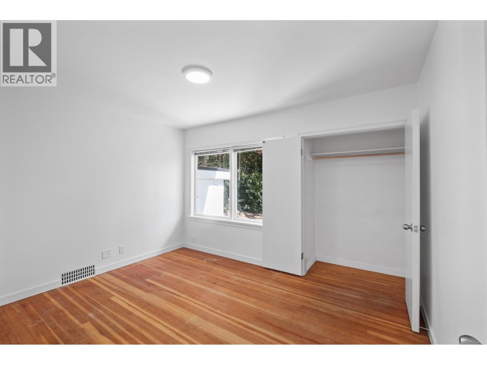 3894 Sunnycrest Drive, North Vancouver, British Columbia  V7R 3C8 - Photo 15 - R3113247