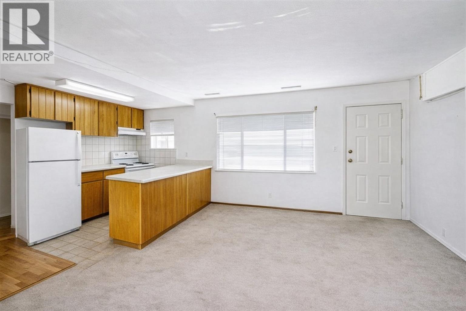 5220 Sunningdale Road, Burnaby, British Columbia  V5B 1M5 - Photo 20 - R3113248