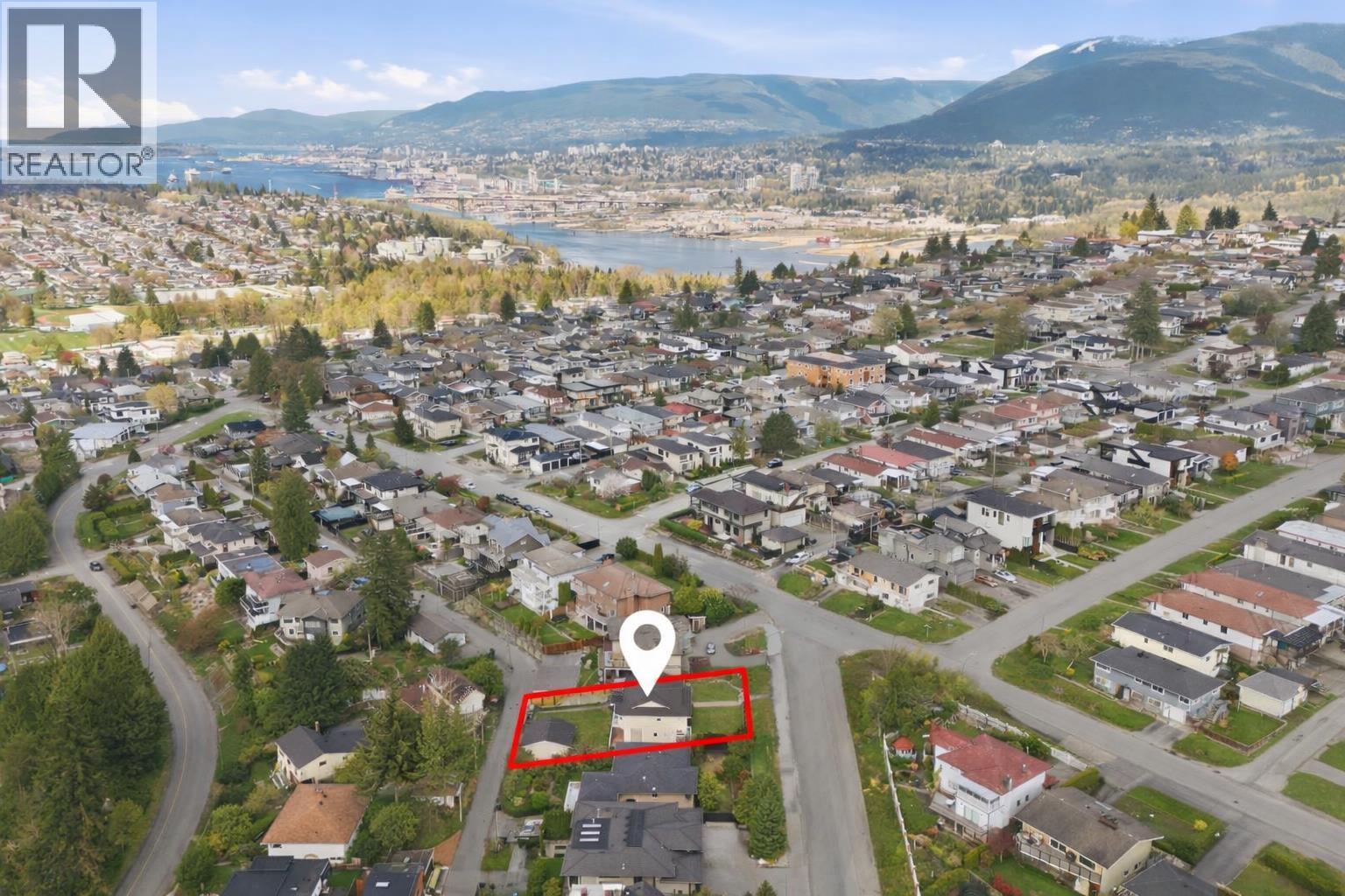 5220 Sunningdale Road, Burnaby, British Columbia  V5B 1M5 - Photo 29 - R3113248