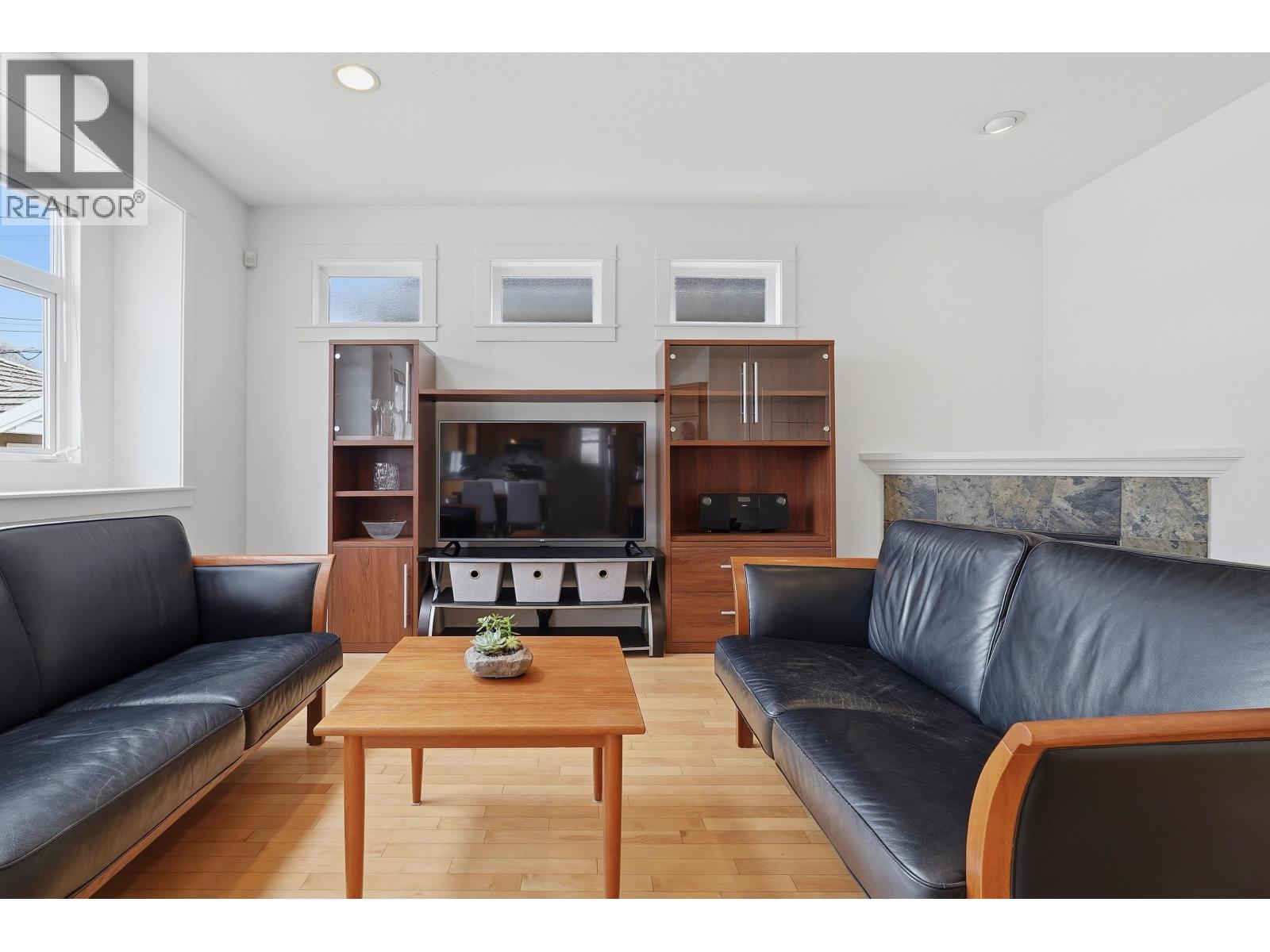 2761 E 53rd Avenue, Vancouver, British Columbia  V5S 1W3 - Photo 10 - R3113286