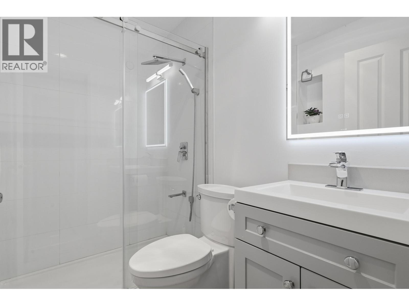 2761 E 53rd Avenue, Vancouver, British Columbia  V5S 1W3 - Photo 33 - R3113286