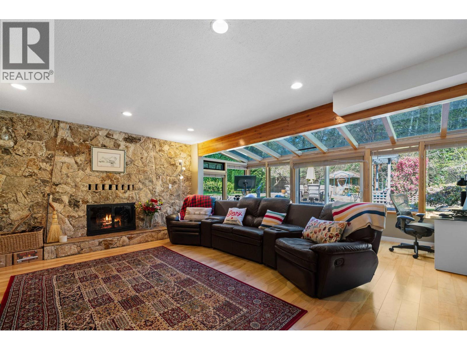 2760 Walpole Crescent, North Vancouver, British Columbia  V7H 2K7 - Photo 14 - R3113297