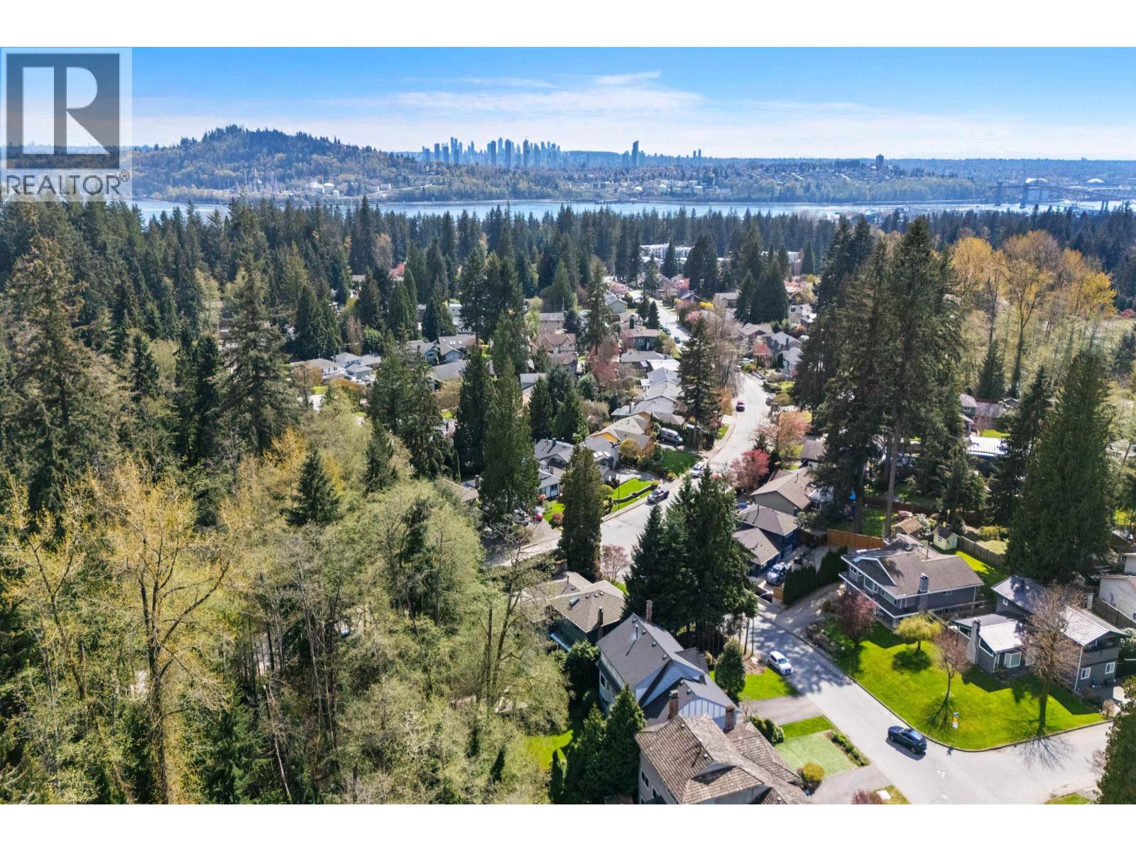 2760 Walpole Crescent, North Vancouver, British Columbia  V7H 2K7 - Photo 29 - R3113297