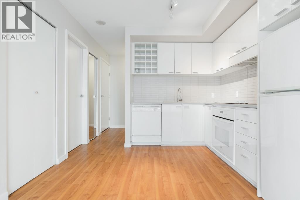 1806 131 Regiment Square, Vancouver, British Columbia  V6B 1X6 - Photo 19 - R3113265