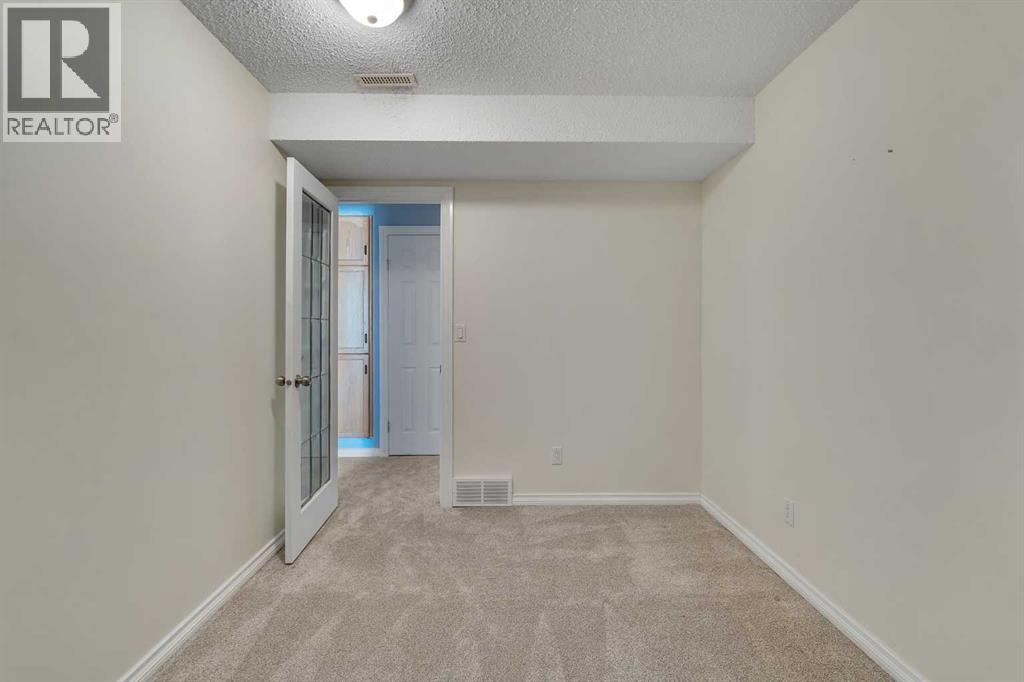 107 Citadel Estates Manor Nw, Calgary, Alberta  T3G 5M7 - Photo 41 - A2299906