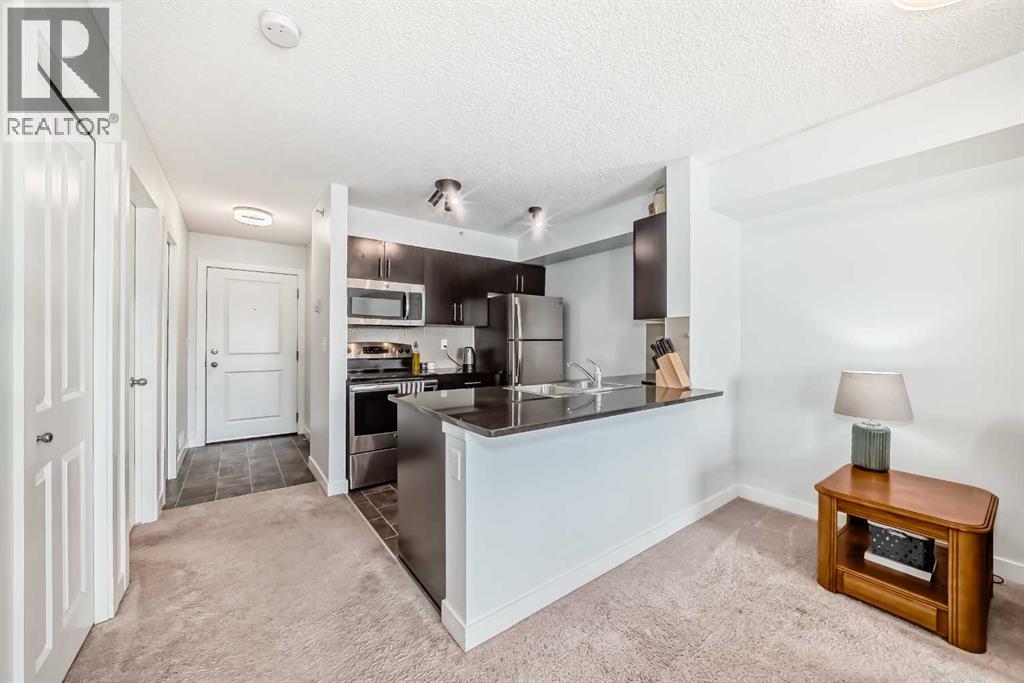 2411, 81 Legacy Boulevard Se, Calgary, Alberta  T2X 2B9 - Photo 6 - A2300002