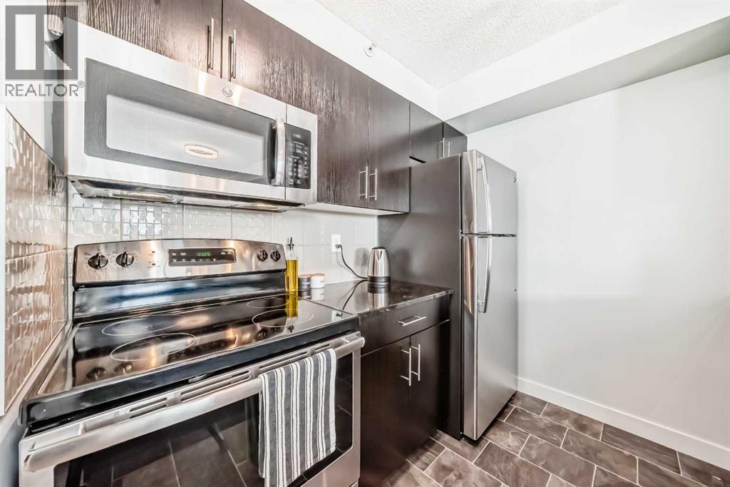 2411, 81 Legacy Boulevard Se, Calgary, Alberta  T2X 2B9 - Photo 9 - A2300002