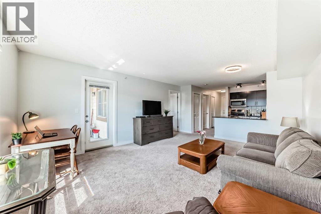 2411, 81 Legacy Boulevard Se, Calgary, Alberta  T2X 2B9 - Photo 15 - A2300002