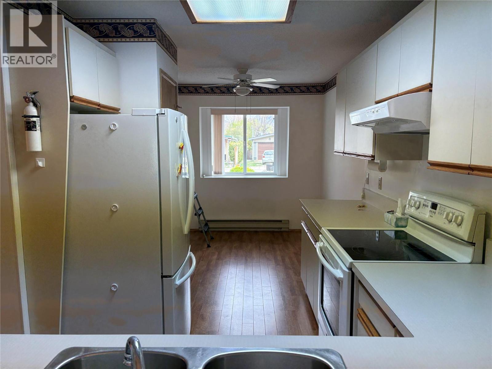 815 11th Avenue Unit# 2, Keremeos, British Columbia  V0X 1N3 - Photo 2 - 10379674