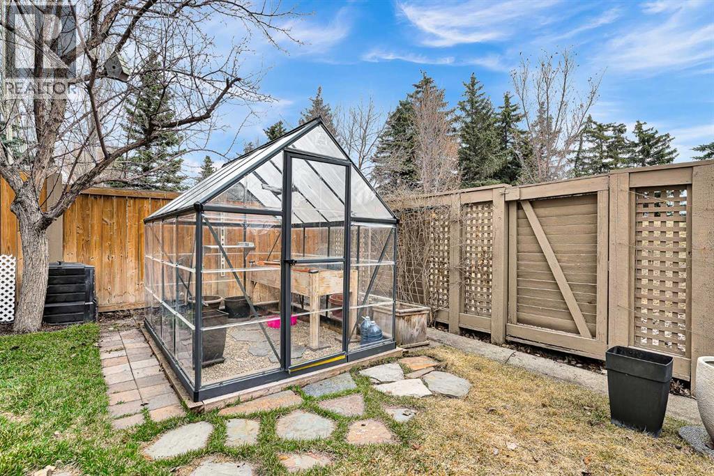 28 Woodpark Close Sw, Calgary, Alberta  T2W 6G2 - Photo 38 - A2302424