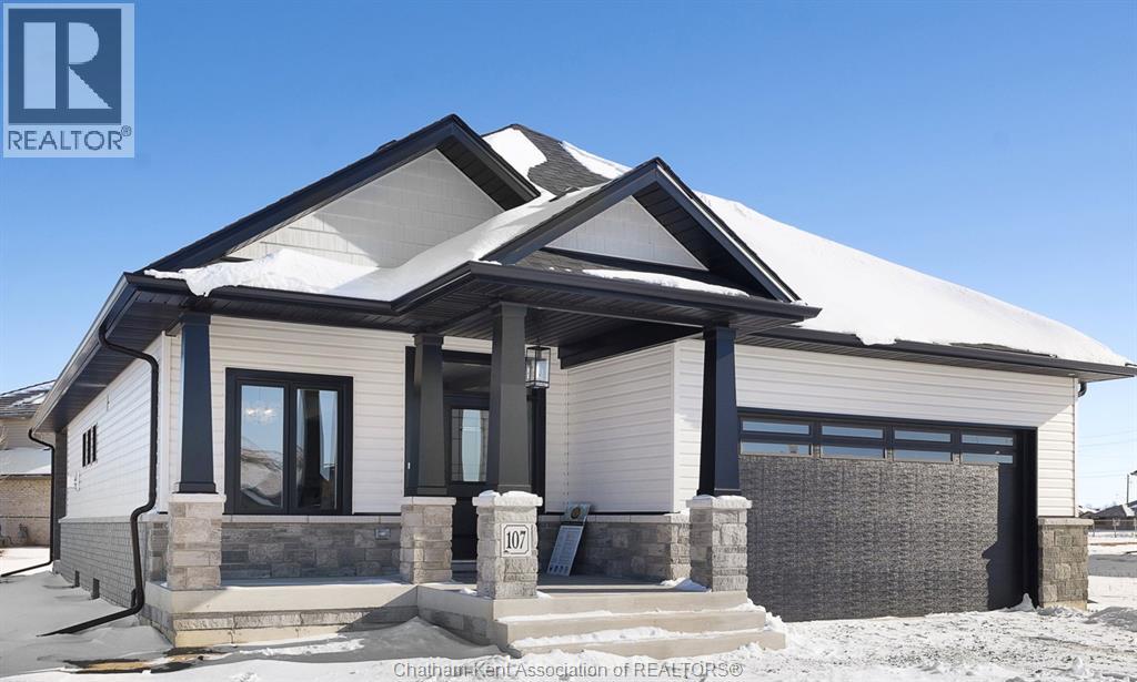 106 McKenzie COURT, Chatham, Ontario