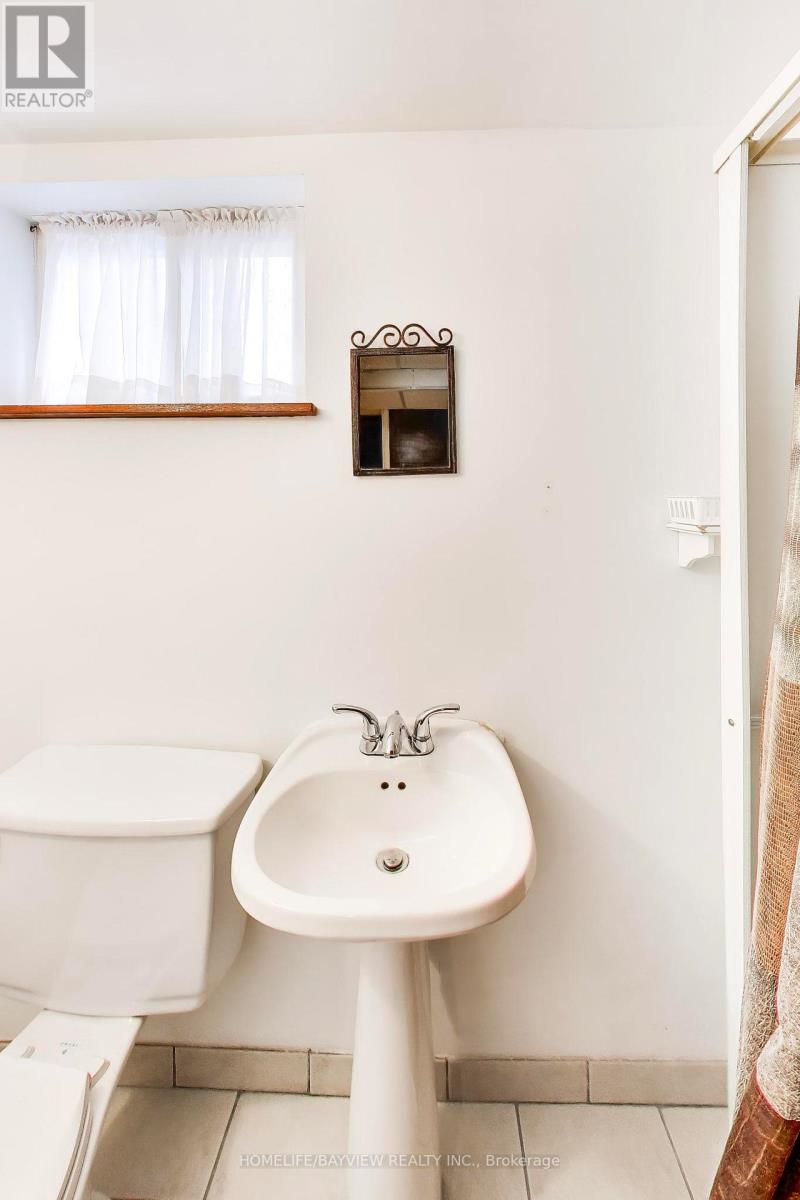 37 Beveridge Drive, Toronto, Ontario  M3A 1P1 - Photo 34 - C13020624