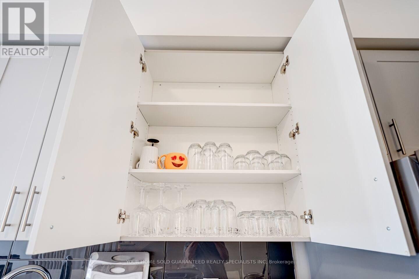 1649 Pleasure Valley Path, Oshawa, Ontario  L1G 0E3 - Photo 8 - E13020722