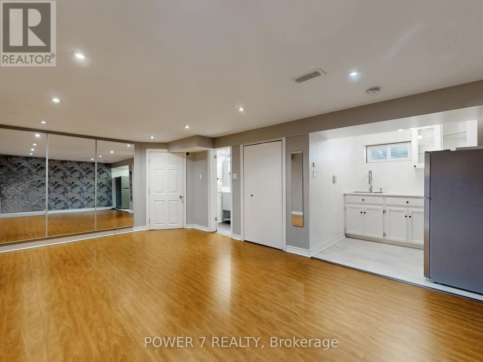 118 Kirker Avenue, Toronto, Ontario  M1G 1N1 - Photo 35 - E12991122