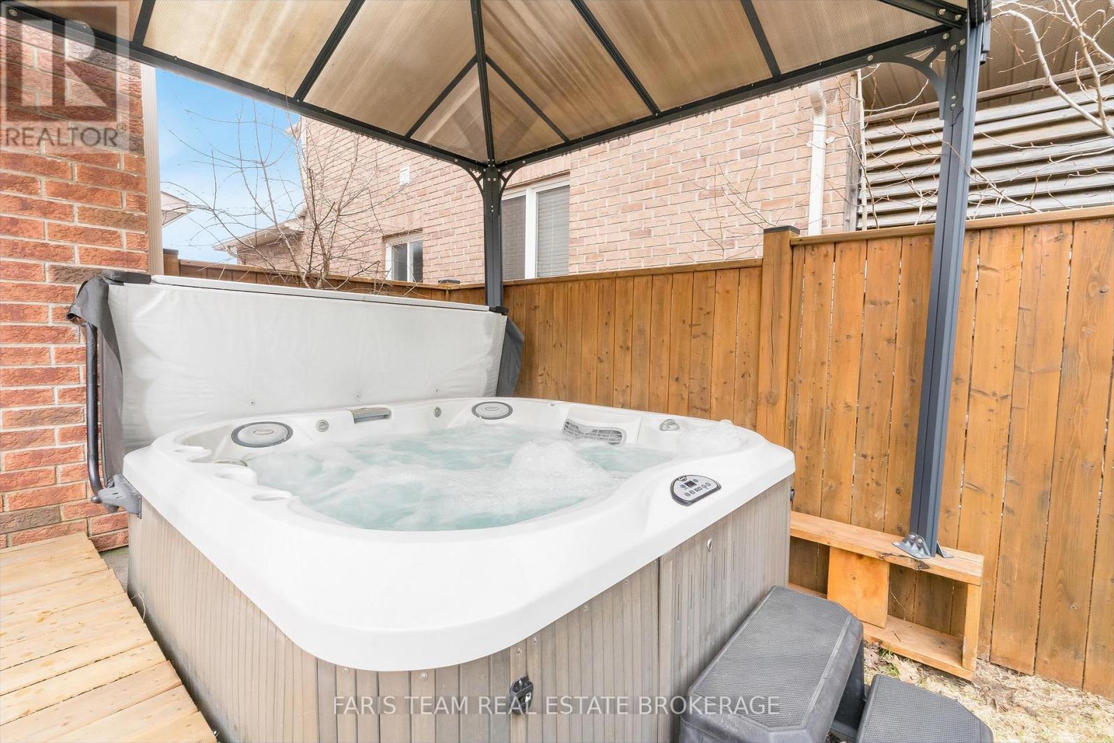 33 Auburn Court, Barrie, Ontario  L4N 6G9 - Photo 37 - S13005336