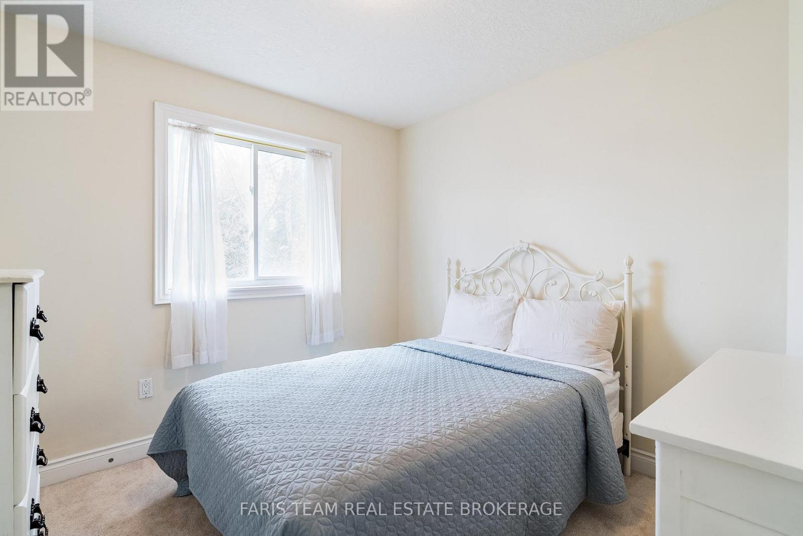 33 Auburn Court, Barrie, Ontario  L4N 6G9 - Photo 23 - S13005336