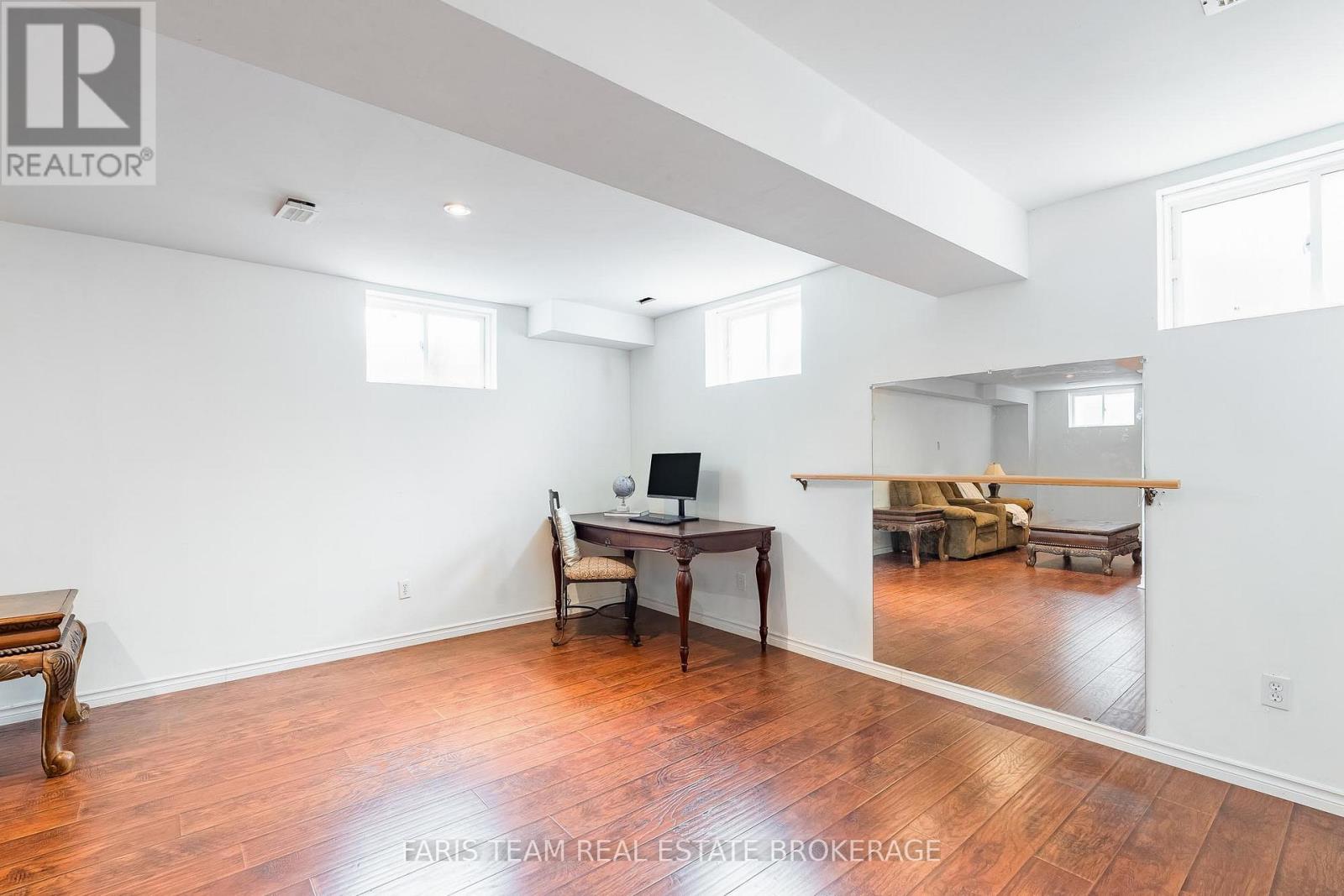 33 Auburn Court, Barrie, Ontario  L4N 6G9 - Photo 30 - S13005336