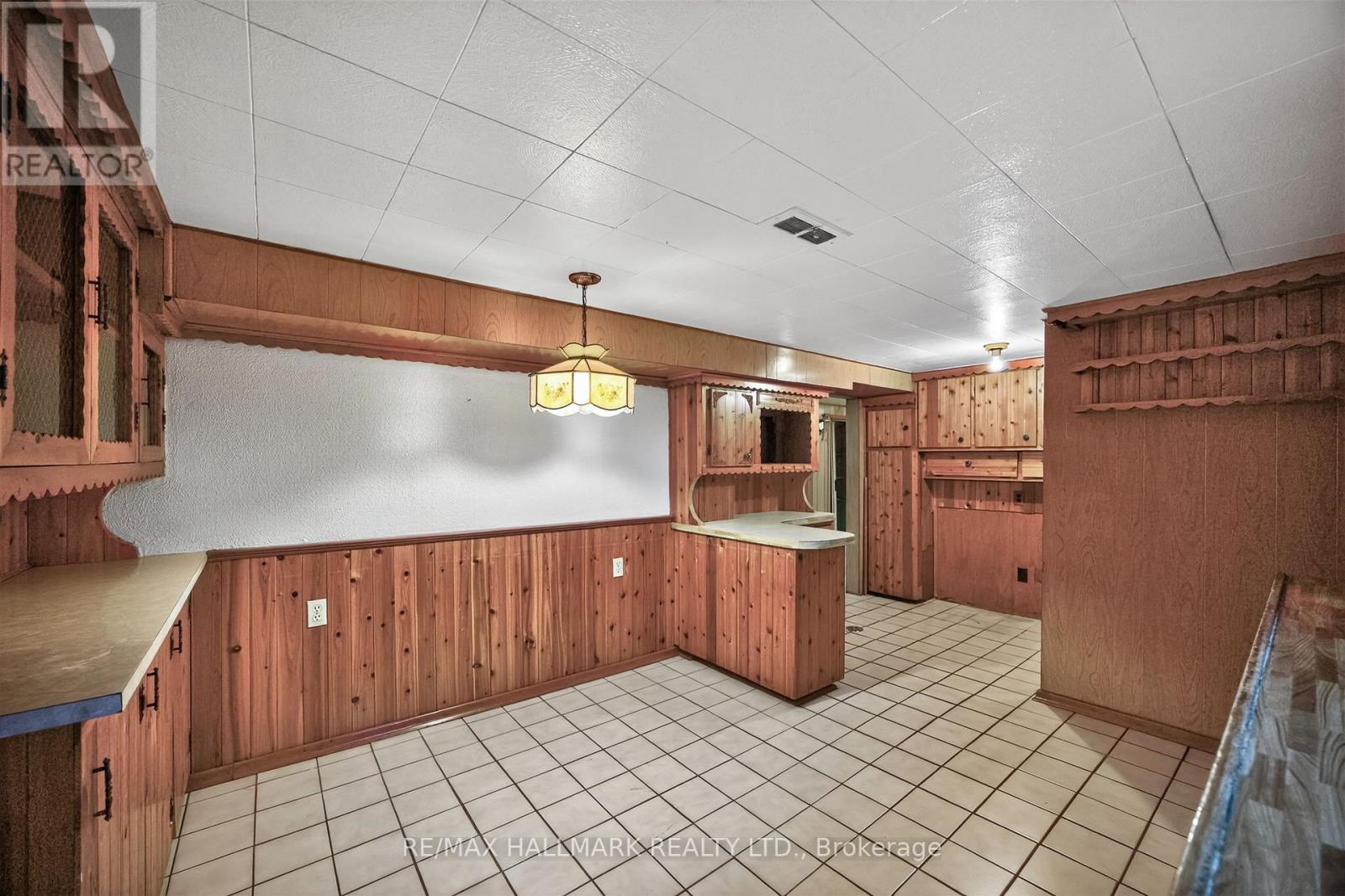 50 Dorking Crescent, Toronto, Ontario  M3M 2B6 - Photo 28 - W13014638