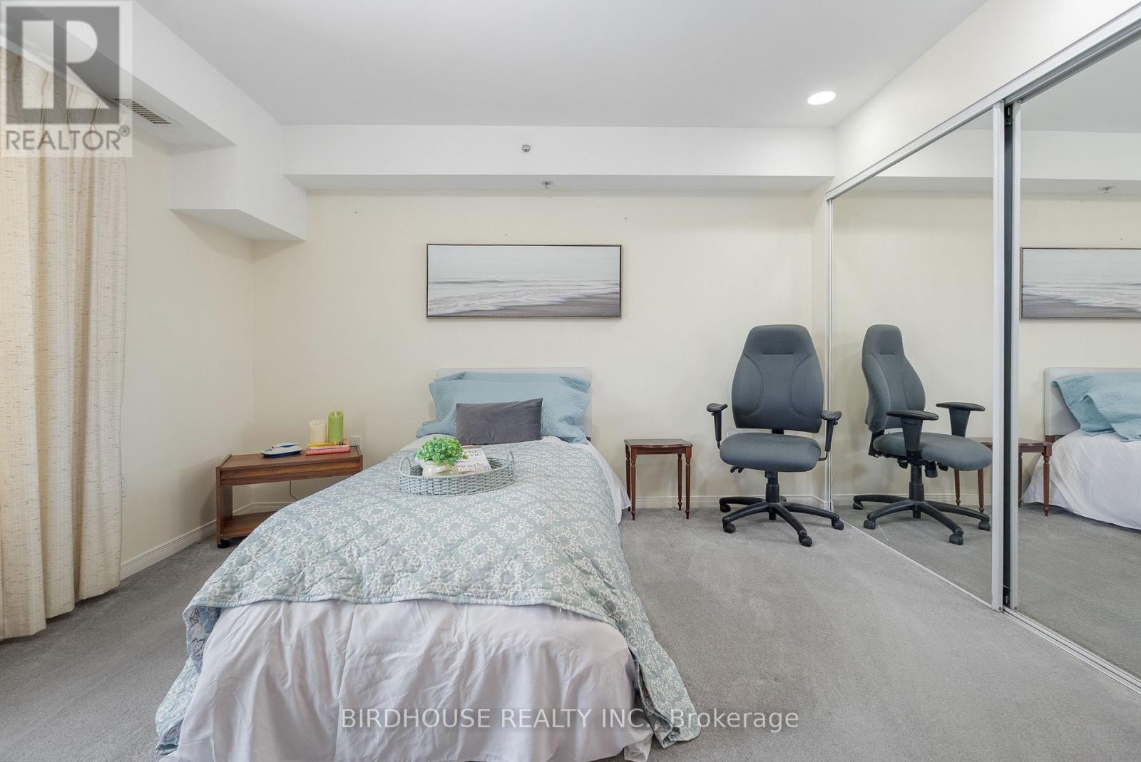 312 - 8 Huron Street, Kawartha Lakes, Ontario  K9V 6K3 - Photo 16 - X12642460