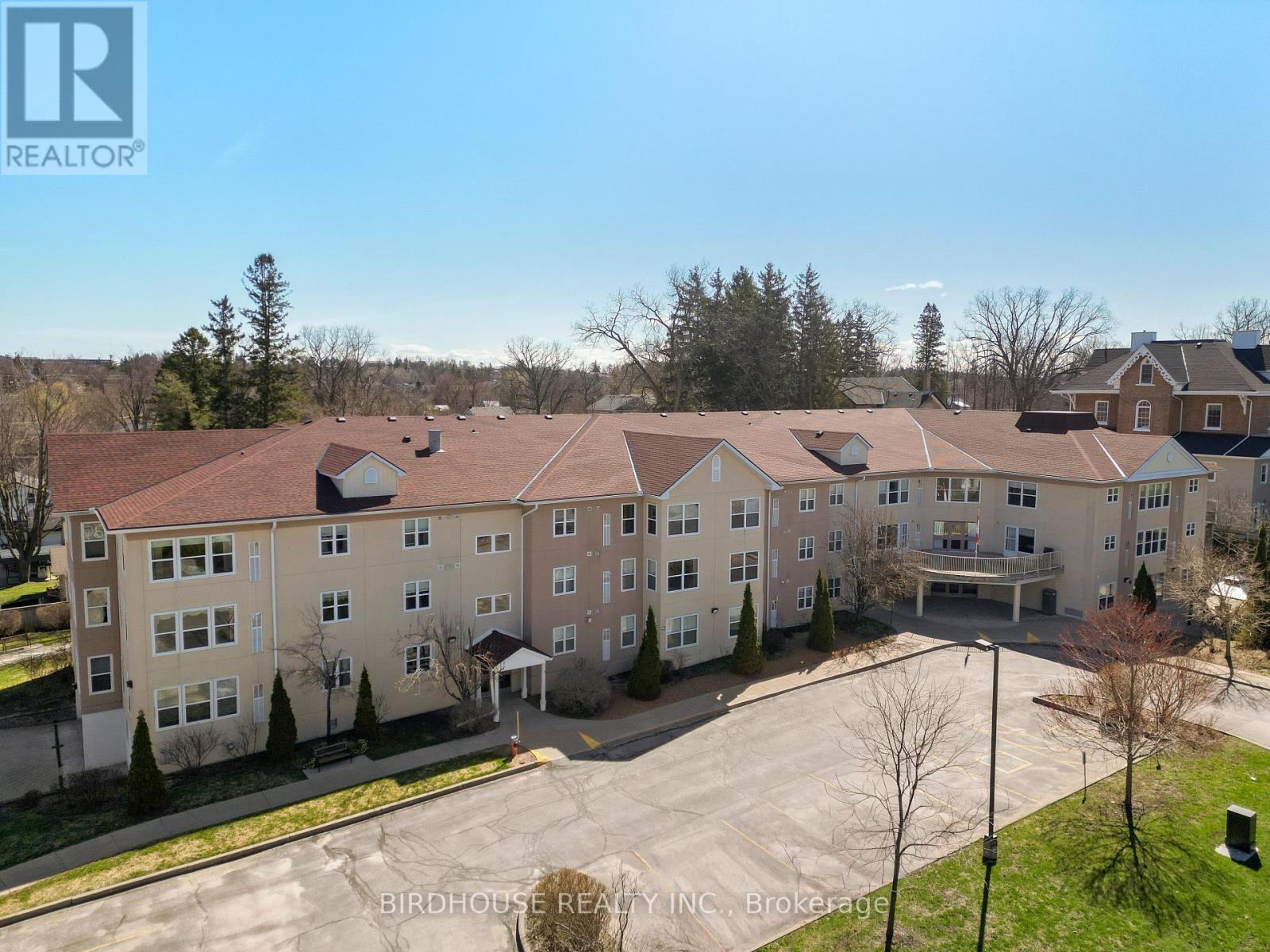 312 - 8 HURON STREET, Kawartha Lakes, Ontario