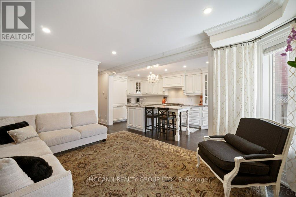 75 Shetland Crescent, Vaughan, Ontario  L6A 3B8 - Photo 10 - N13020548