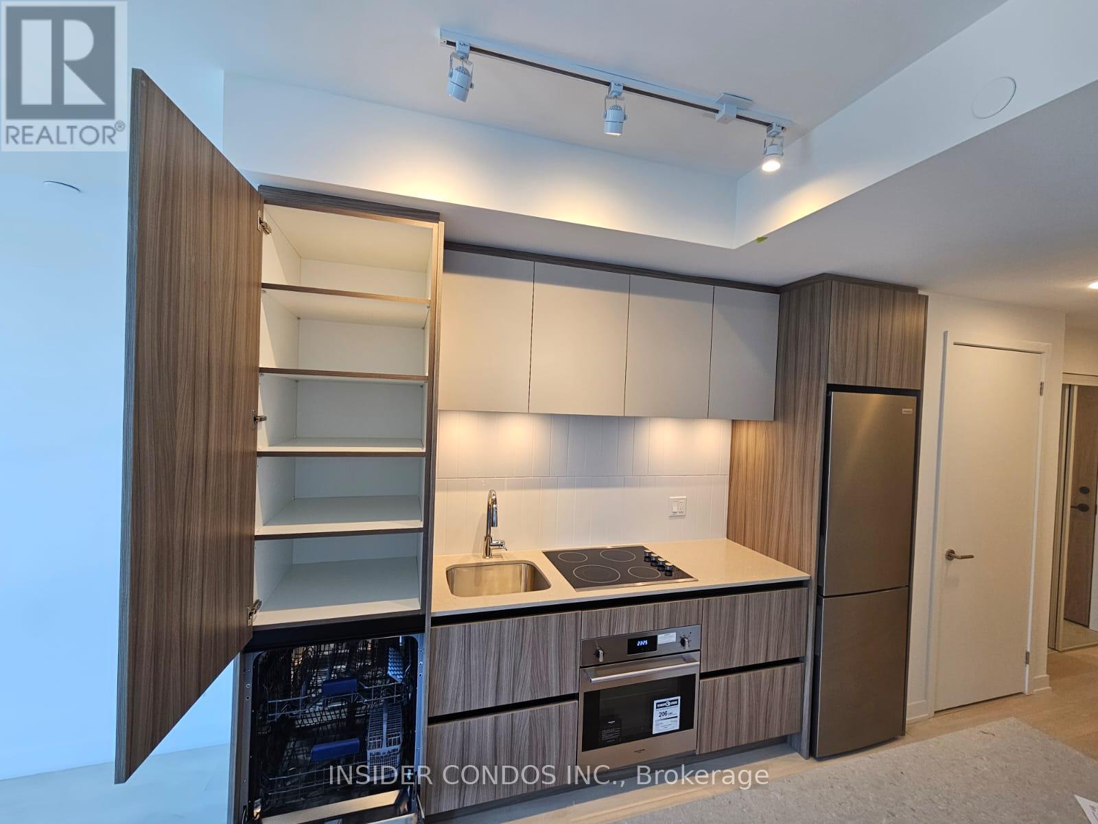 1412 - 7950 Bathurst Street, Vaughan, Ontario  L4K 0L4 - Photo 7 - N13020630