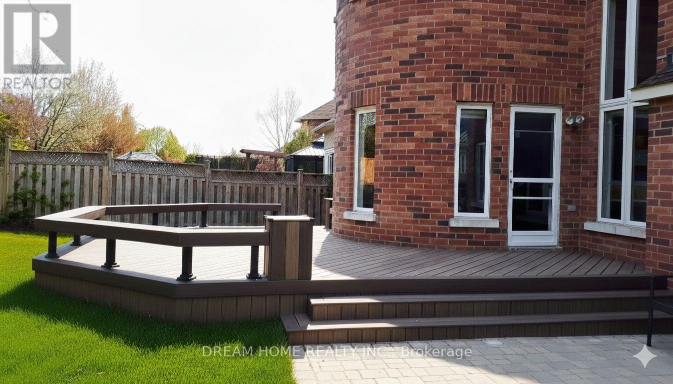 735 Foxcroft Boulevard, Newmarket (Stonehaven-Wyndham), Ontario  L3X 1N1 - Photo 21 - N13020674