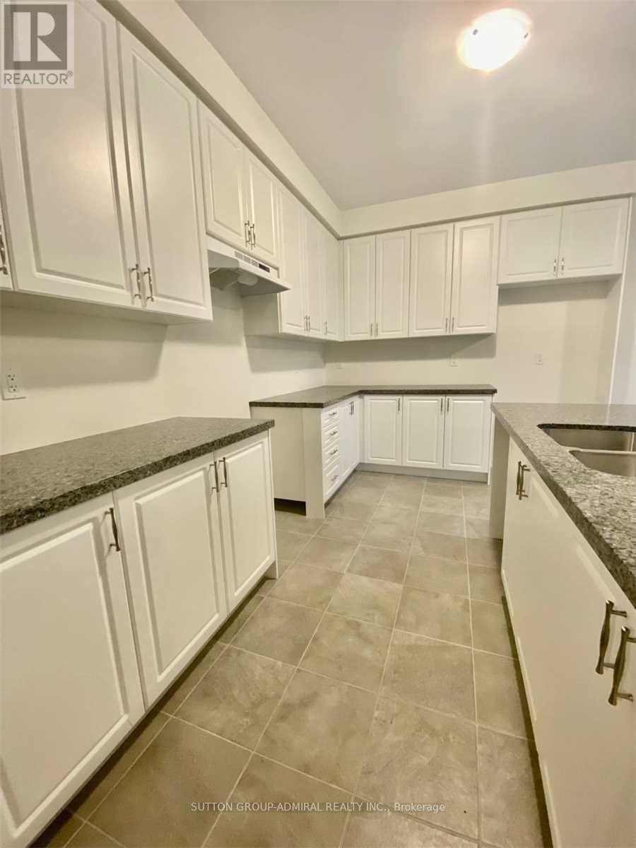 333 Danny Wheeler Boulevard, Georgina, Ontario  L4P 0K1 - Photo 10 - N13020710