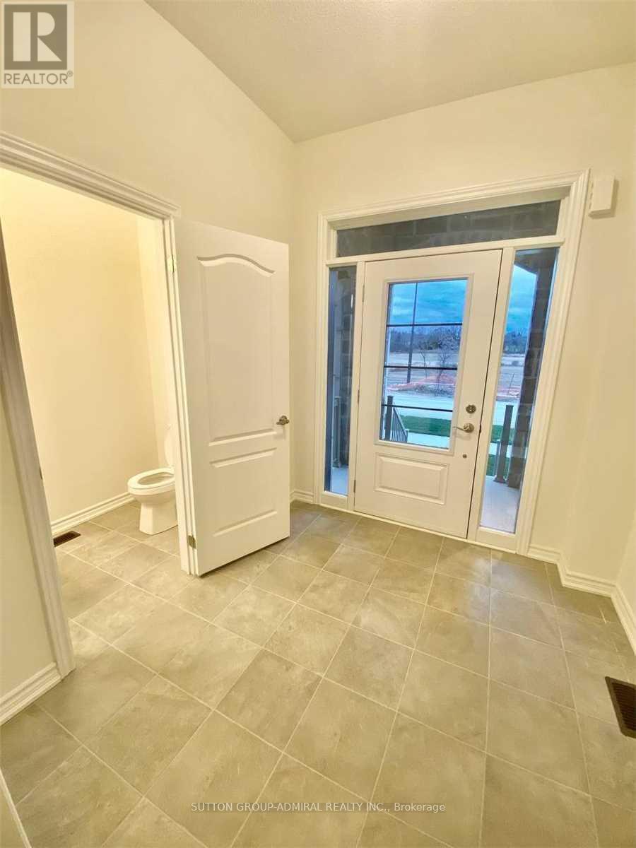 333 Danny Wheeler Boulevard, Georgina, Ontario  L4P 0K1 - Photo 11 - N13020710