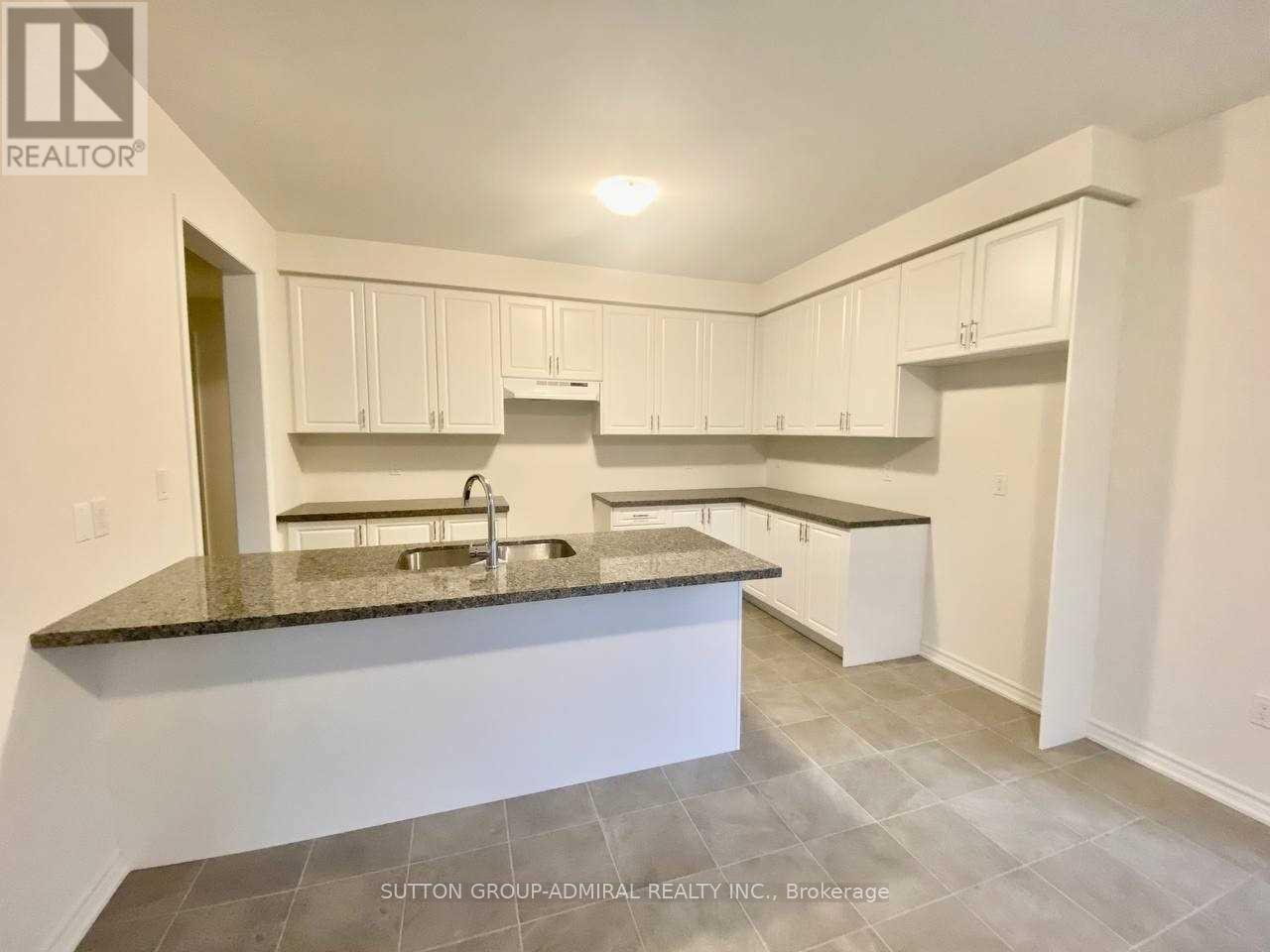 333 Danny Wheeler Boulevard, Georgina, Ontario  L4P 0K1 - Photo 4 - N13020710