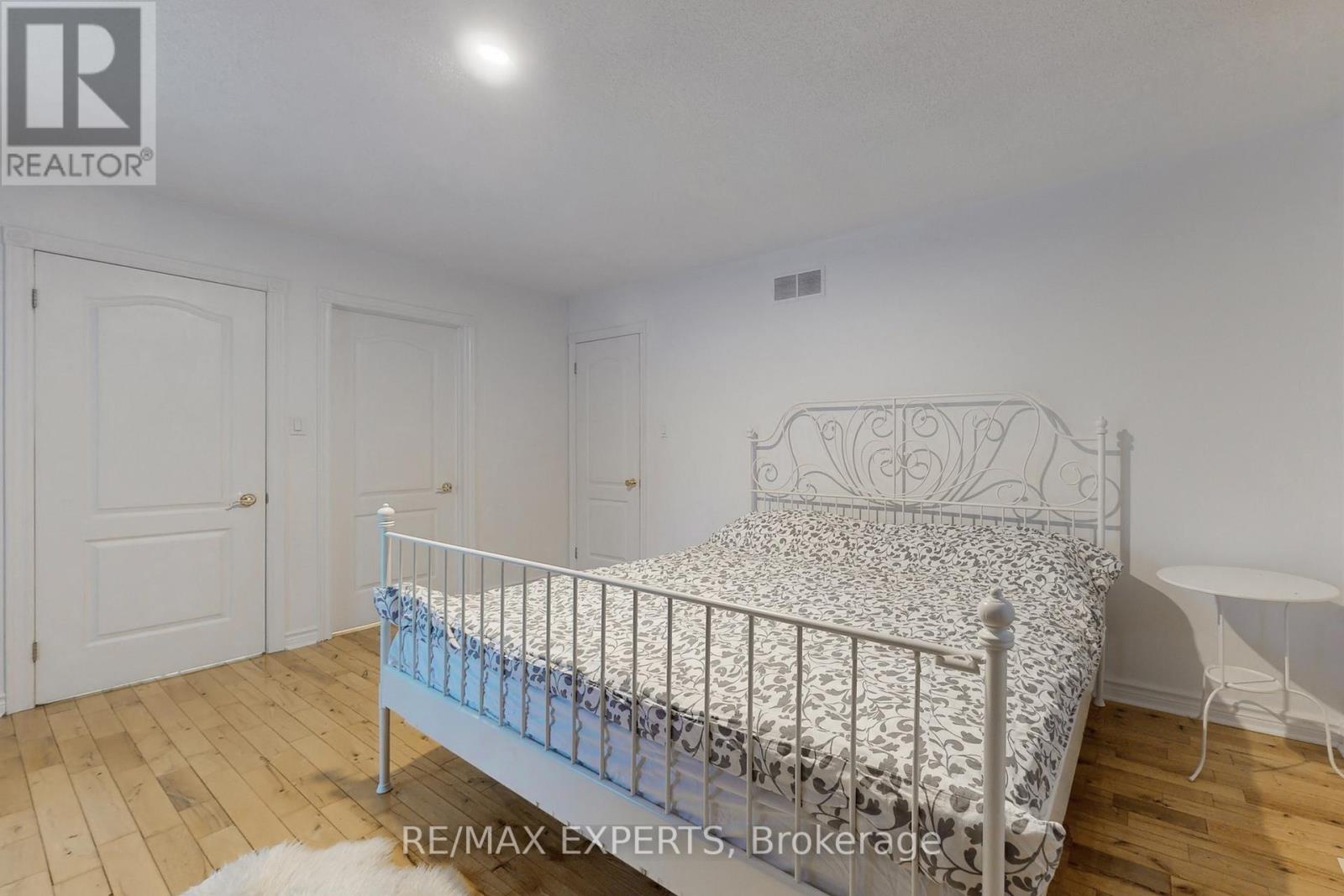 3180 Fleming Boulevard, Innisfil, Ontario  L9S 2Z1 - Photo 19 - N13020724