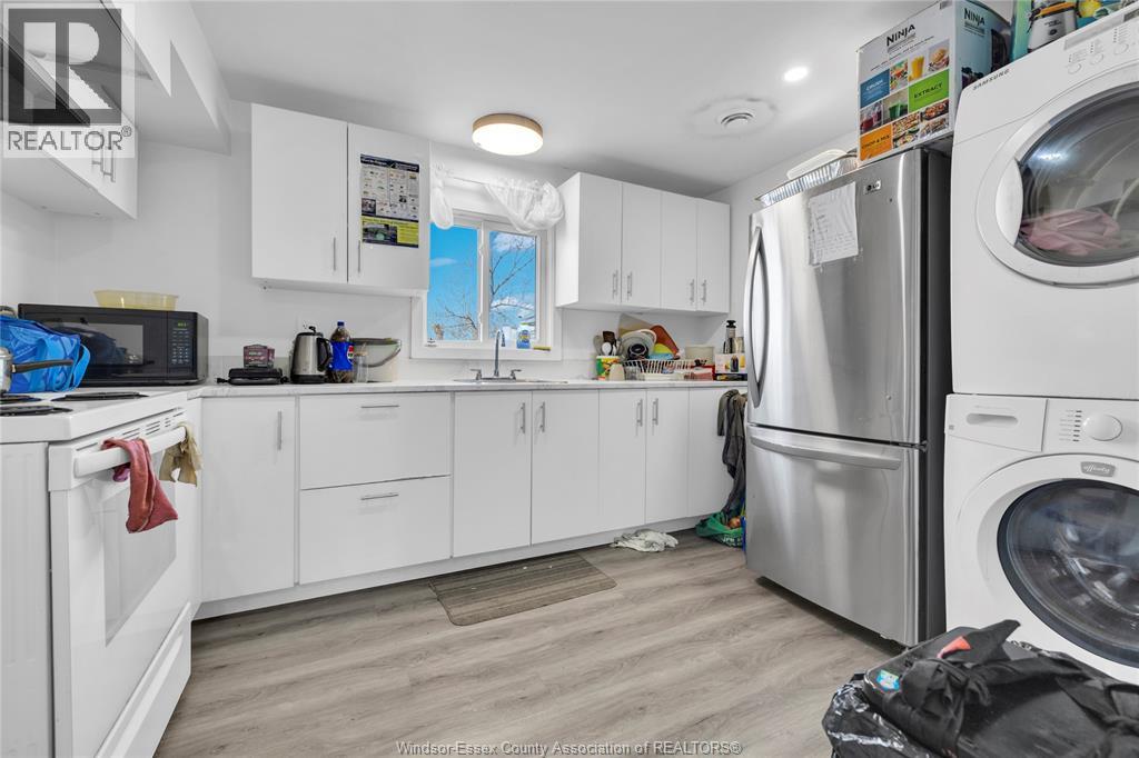 539 Campbell Avenue, Windsor, Ontario  N9B 2H5 - Photo 4 - 26008621