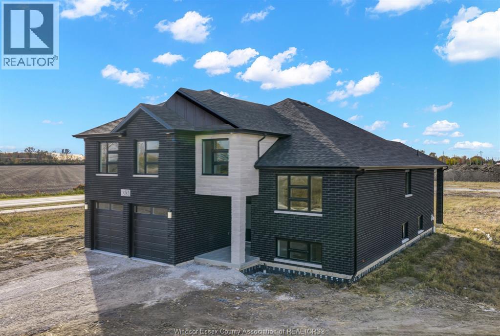 5224 AIDEN AVENUE, Tecumseh, Ontario