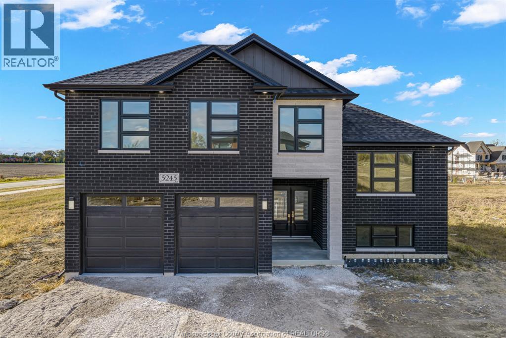 5224 Aiden Avenue, Tecumseh, Ontario  N0R 1K0 - Photo 2 - 26008553