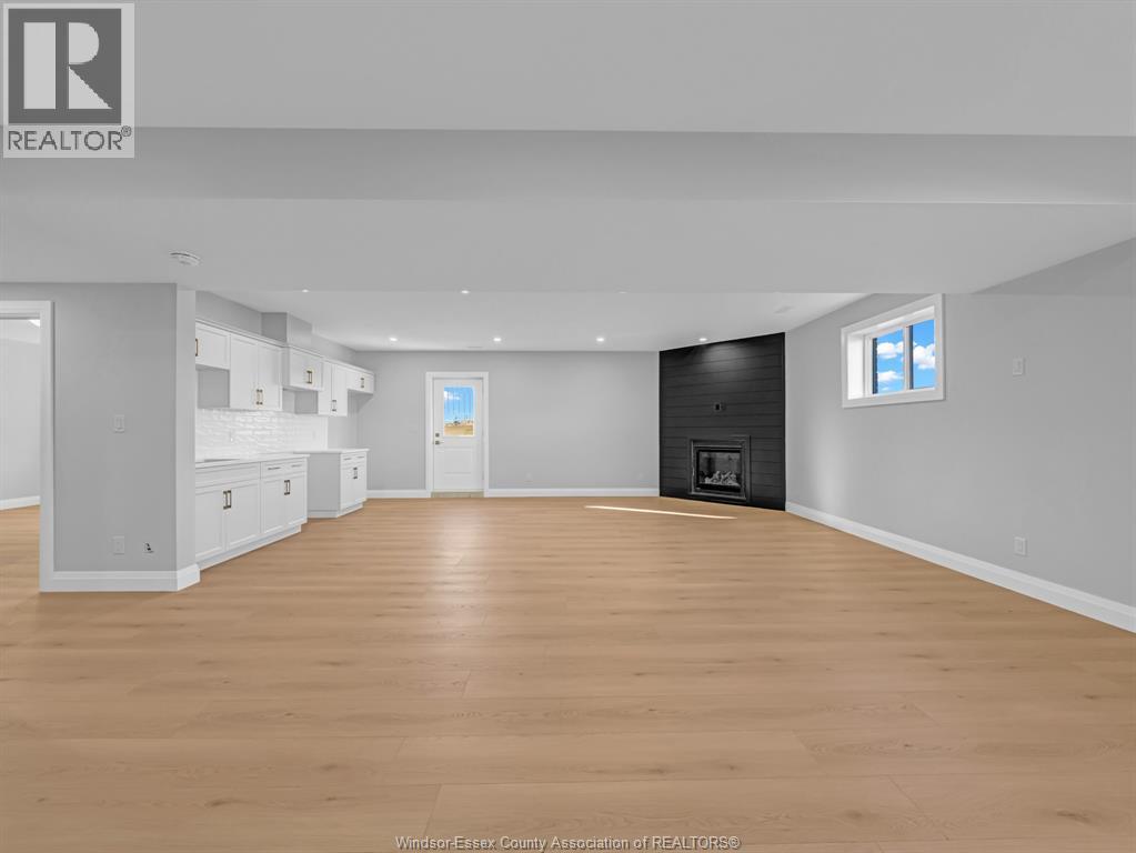 5224 Aiden Avenue, Tecumseh, Ontario  N0R 1K0 - Photo 27 - 26008553