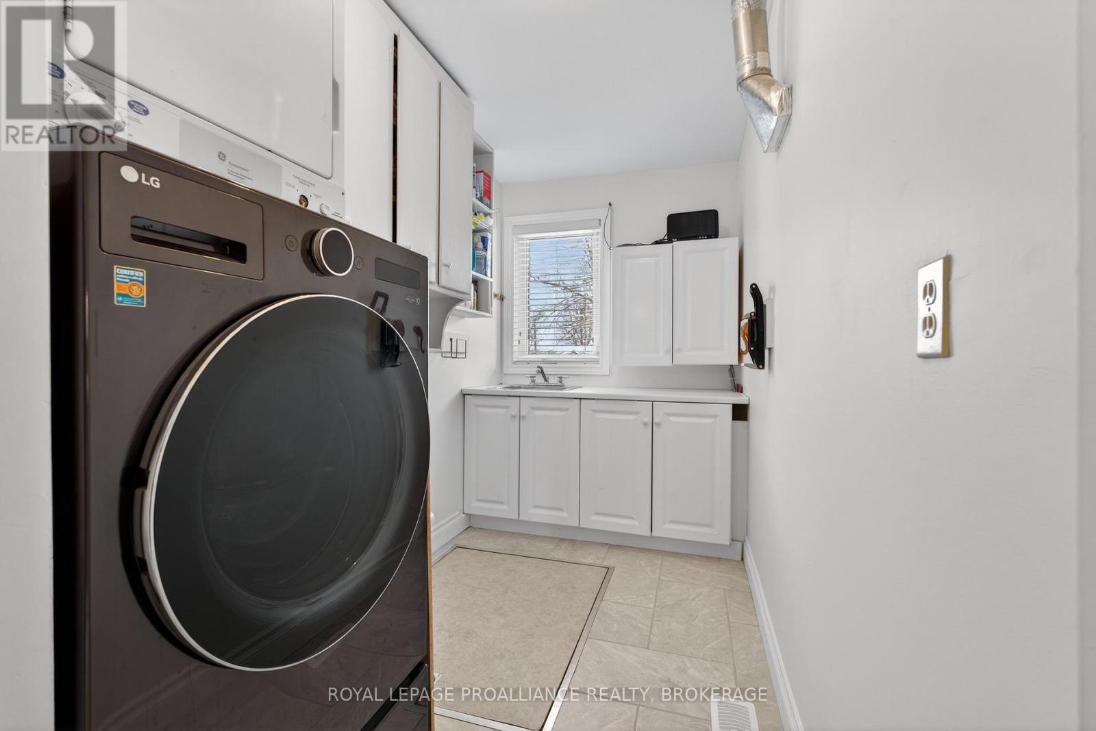 4909 Alex Mclean Lane, Frontenac, Ontario  K0H 1H0 - Photo 26 - X12972042