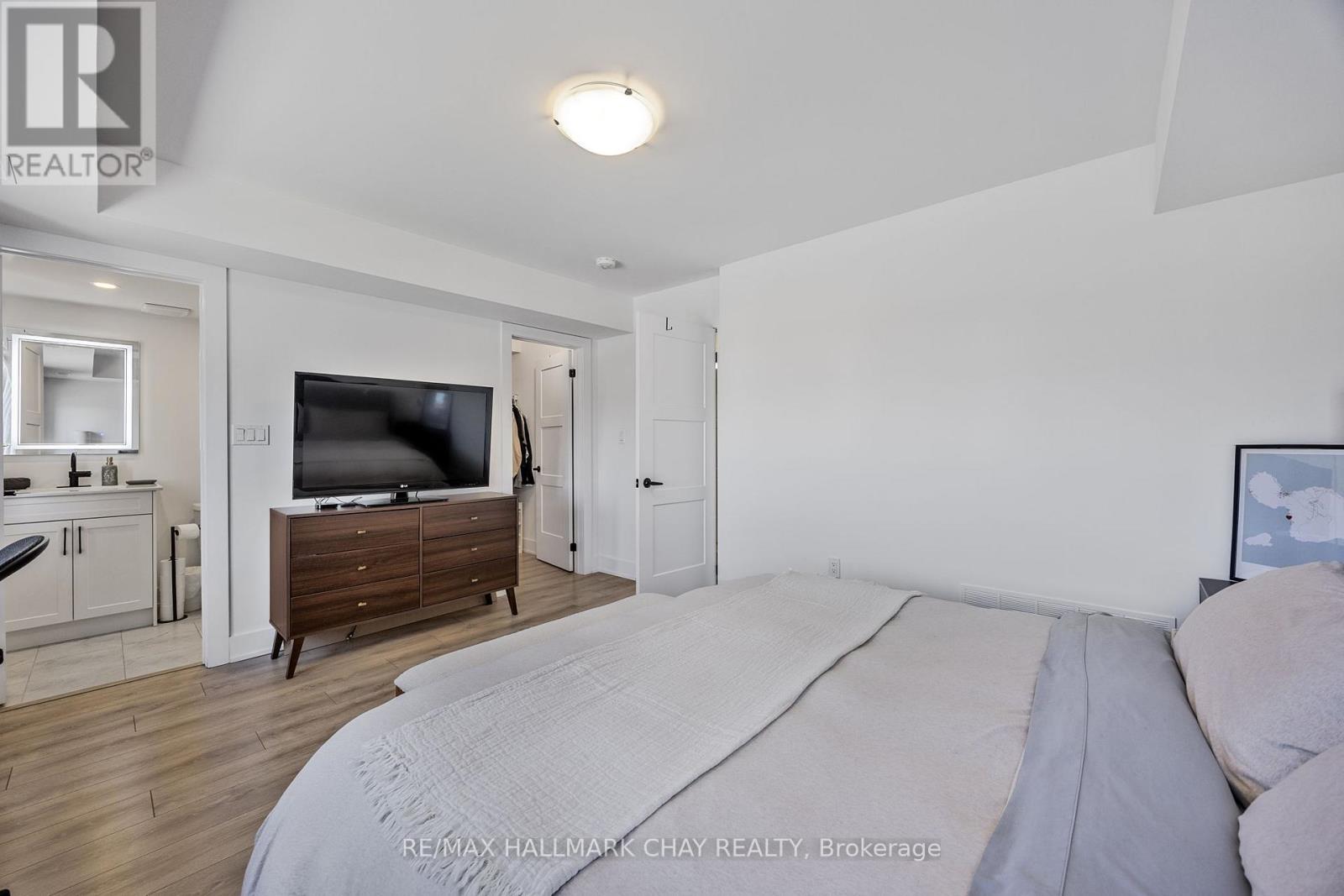 9 - 31 Pumpkin Corner Crescent, Barrie (Innis-Shore), Ontario  L9J 0C2 - Photo 11 - S13020714